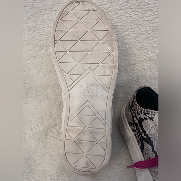 Schutz Platform Sneakers Snake Print - Picture 6 of 6